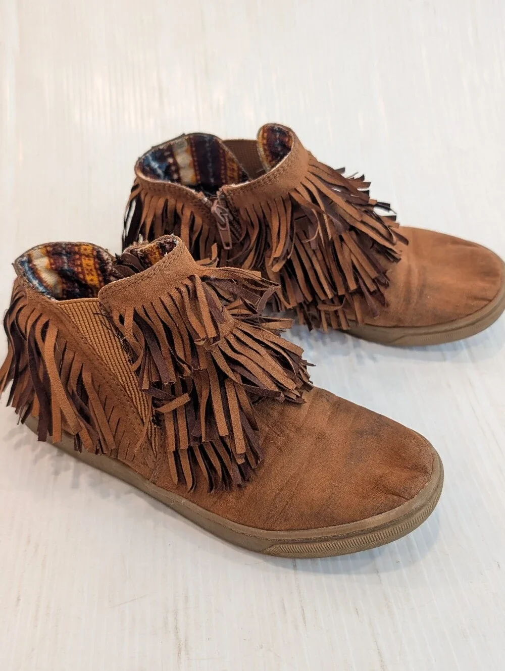 BLOWFISH Girls Fringe Moccasin Brown Ankle Boots Size 4 Youth